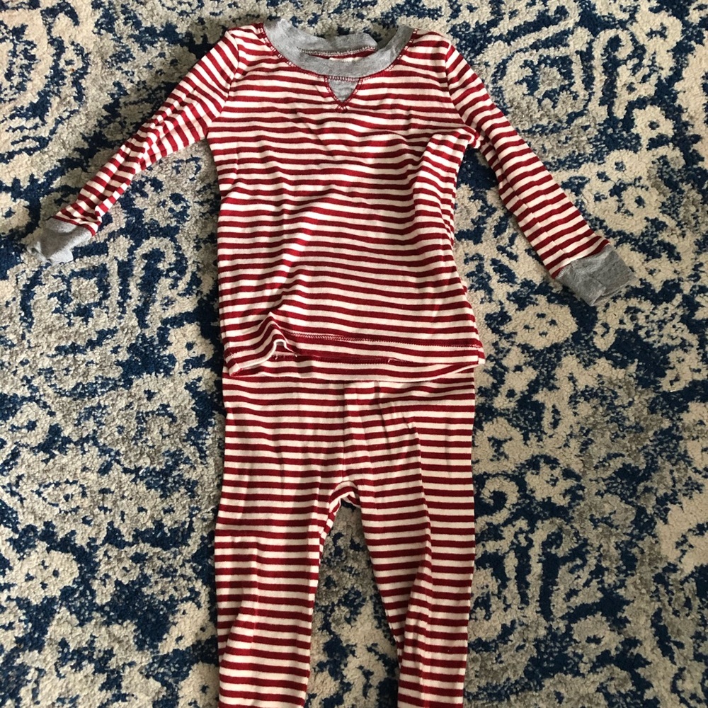 Burt’s Bees Holiday PJs